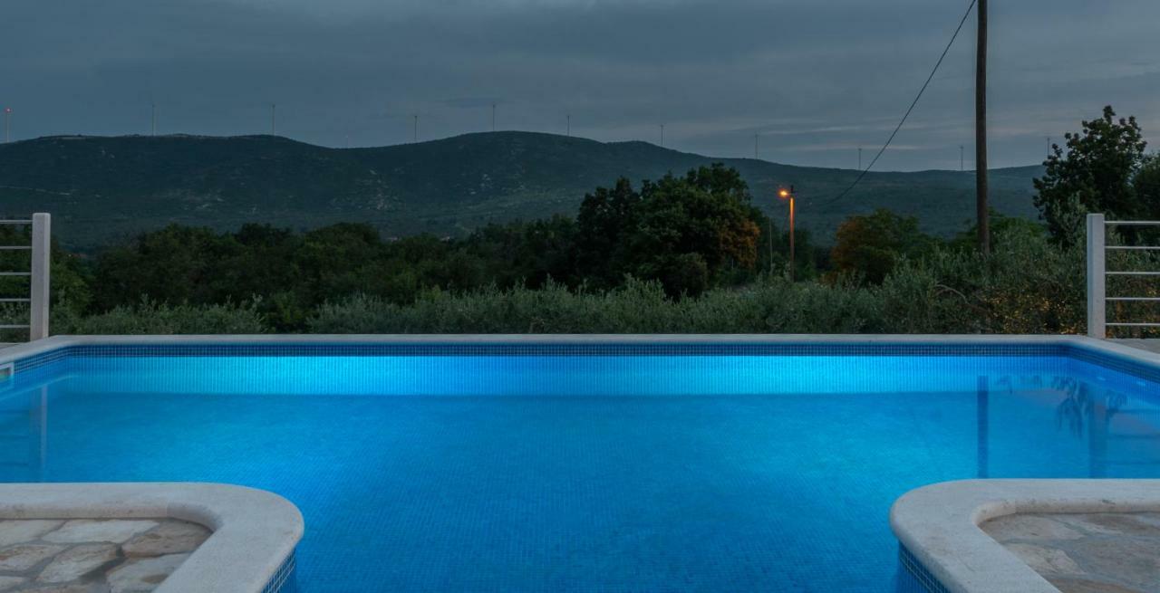 Villa Zuza Bristivica Exterior foto