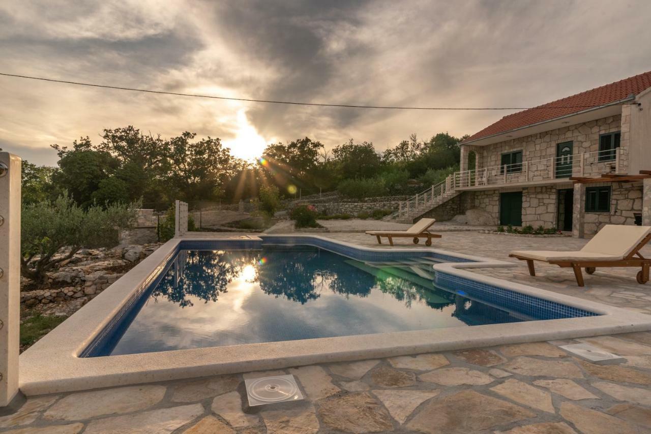 Villa Zuza Bristivica Exterior foto